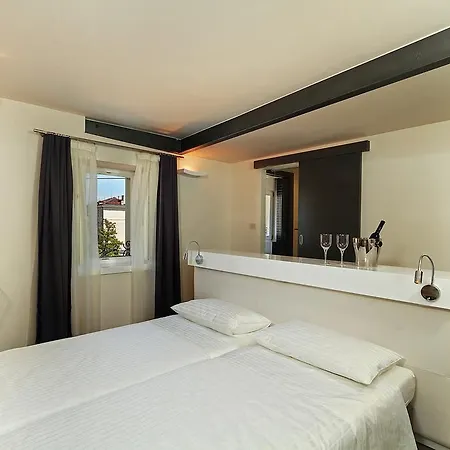 La Porta Luxury Pensionat 4*