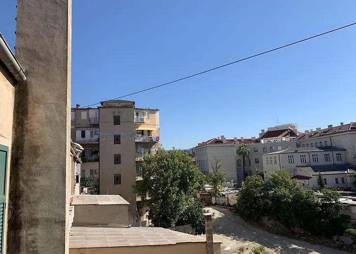 La Porta Luxury Πανσιόν Σπλιτ